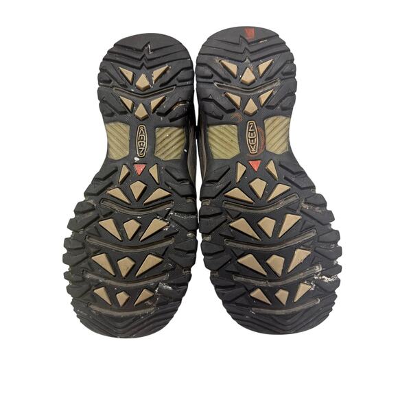 Keen Targhee III waterproof Men\'s Sz 10 hiking shoes brown leather upper outdoor